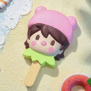 Sweet Bean Strawberry Milk Chocolate Ice Cream Figure  |   Figurines Figurines Figurines